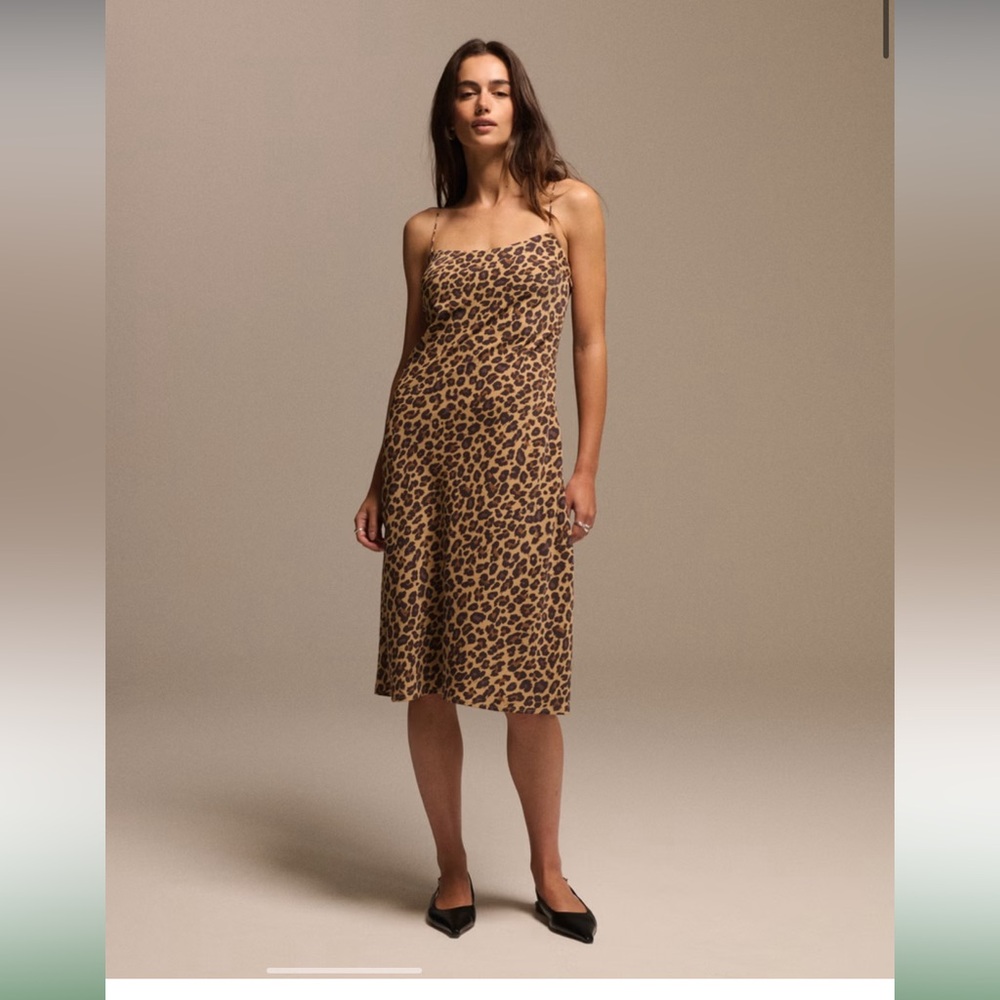 Abercrombie & Fitch NEW‎ Women's Leopard Slip Midi Dress Size Small